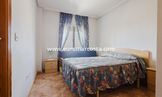 Objekte zum Wiederverkauf - Wohnung - Torrevieja - TORREVIEJA