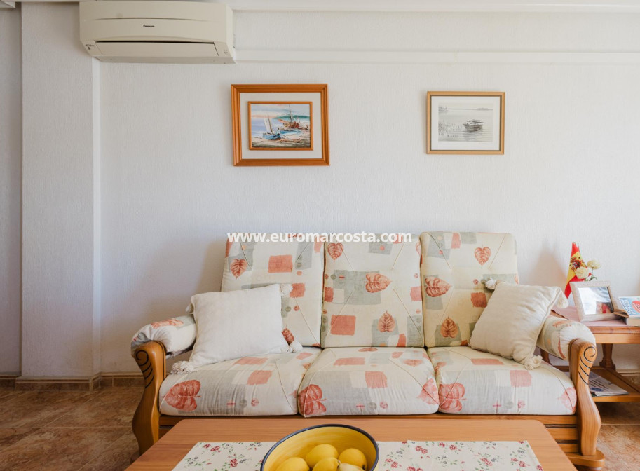 Objekte zum Wiederverkauf - Wohnung - Torrevieja - TORREVIEJA