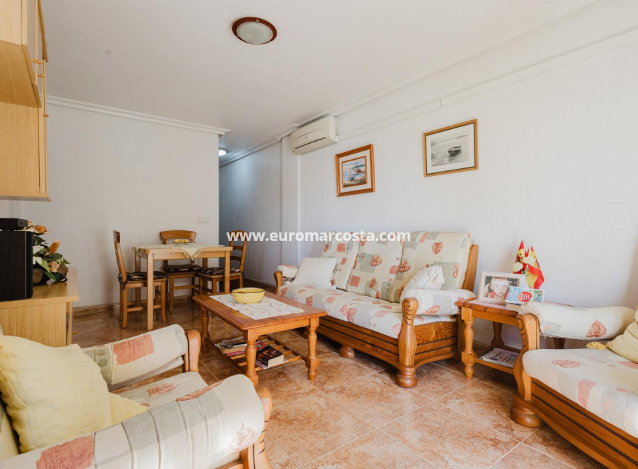 Objekte zum Wiederverkauf - Wohnung - Torrevieja - TORREVIEJA