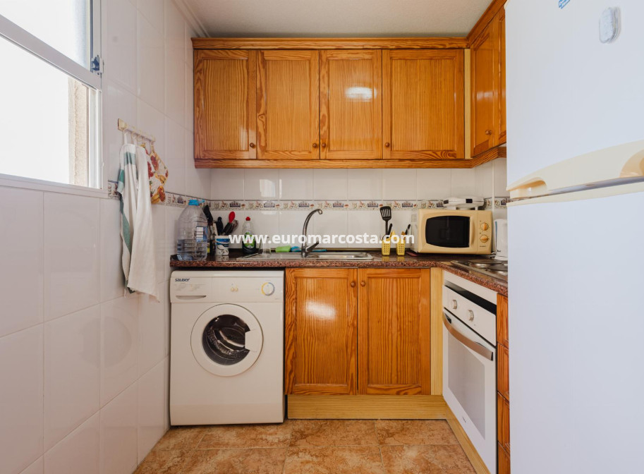 Objekte zum Wiederverkauf - Wohnung - Torrevieja - TORREVIEJA