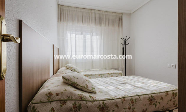 Objekte zum Wiederverkauf - Wohnung - Torrevieja - TORREVIEJA