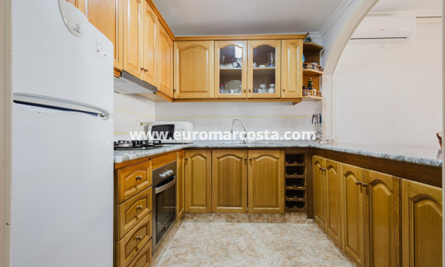 Objekte zum Wiederverkauf - Wohnung - Torrevieja - TORREVIEJA