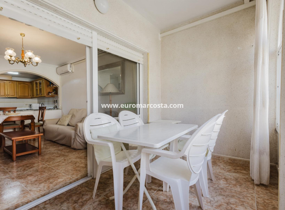 Objekte zum Wiederverkauf - Wohnung - Torrevieja - TORREVIEJA