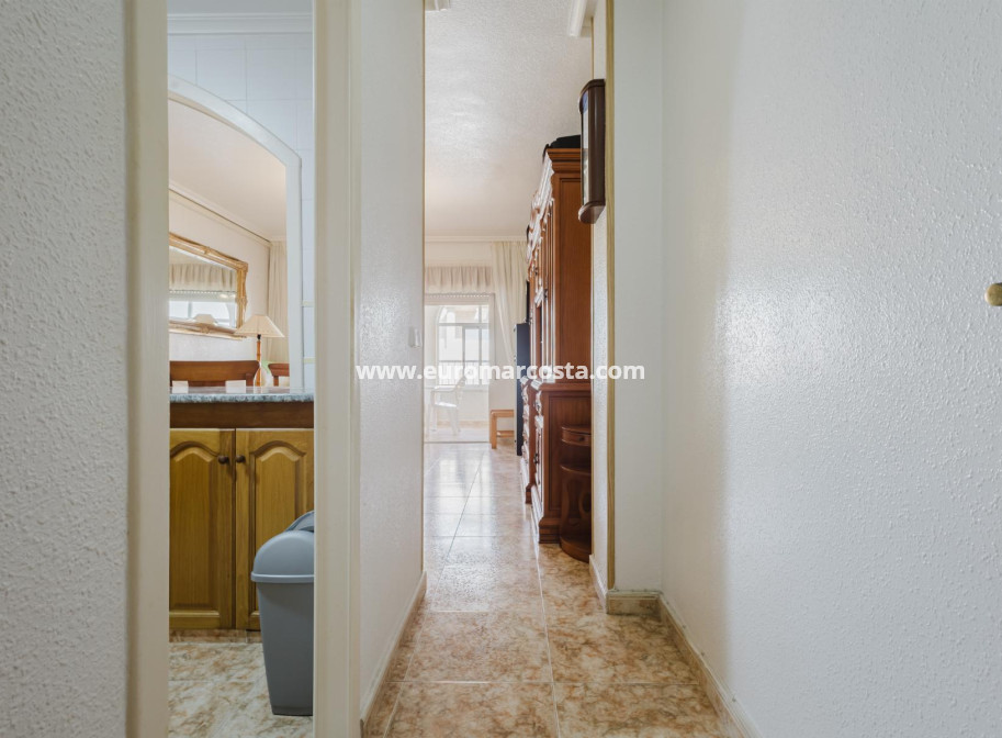 Objekte zum Wiederverkauf - Wohnung - Torrevieja - TORREVIEJA