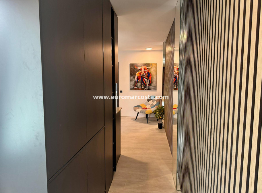 Objekte zum Wiederverkauf - Wohnung - Torrevieja - TORREVIEJA