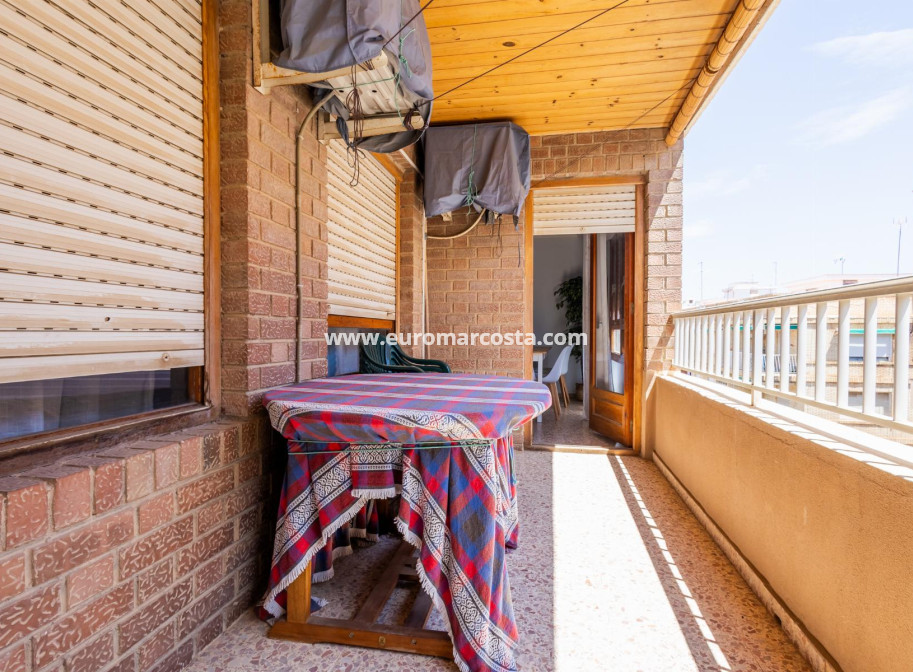 Venta - Apartamento / piso - Torrevieja - TORREVIEJA