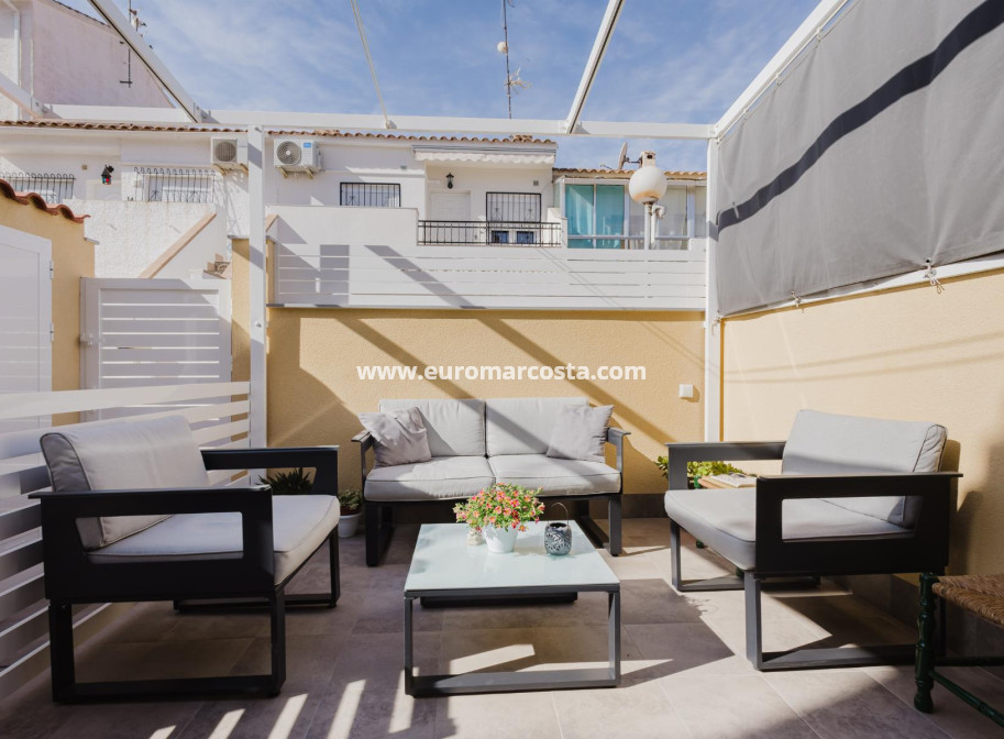 Sale - Bungalow - Torrevieja - TORREVIEJA