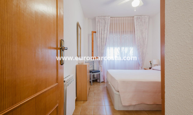 Sale - Bungalow - Torrevieja - TORREVIEJA