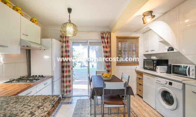 Sale - Townhouse - Torrevieja - TORREVIEJA