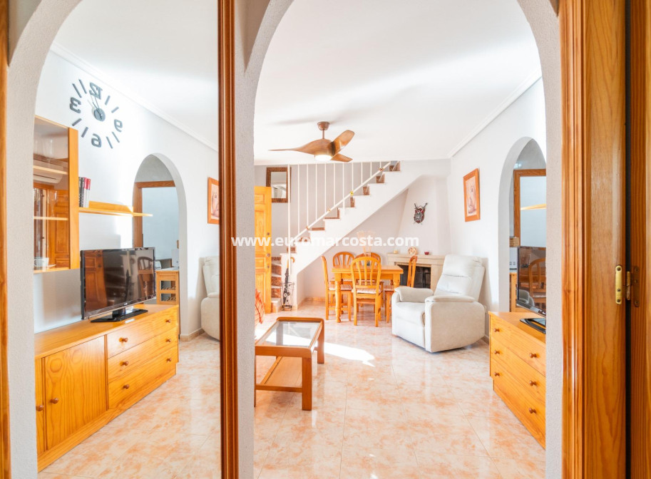 Objekte zum Wiederverkauf - Haus - Orihuela Costa