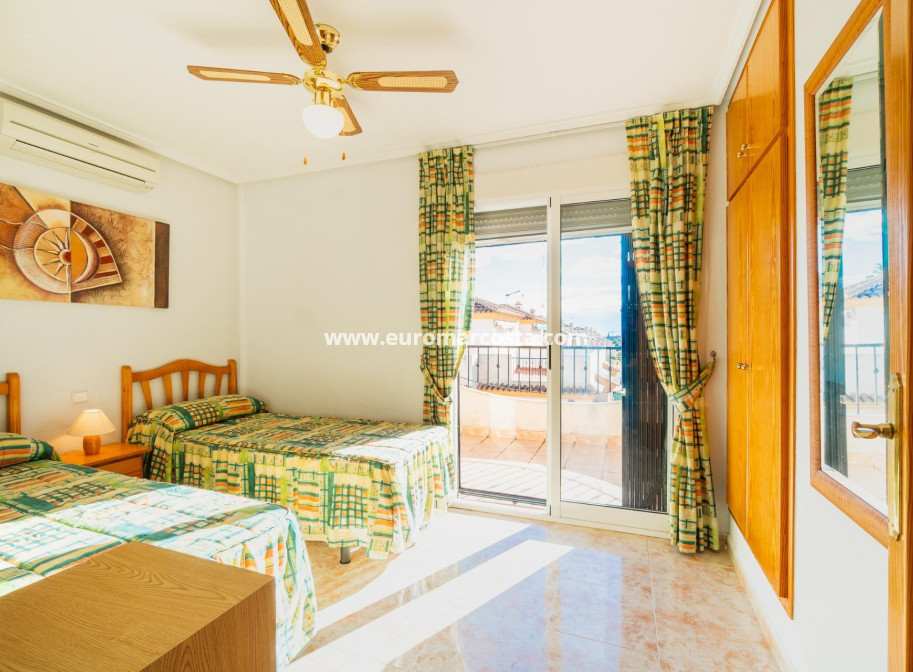 Objekte zum Wiederverkauf - Haus - Orihuela Costa