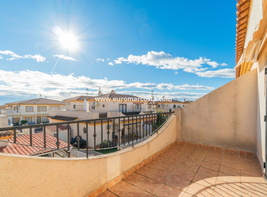 Objekte zum Wiederverkauf - Haus - Orihuela Costa