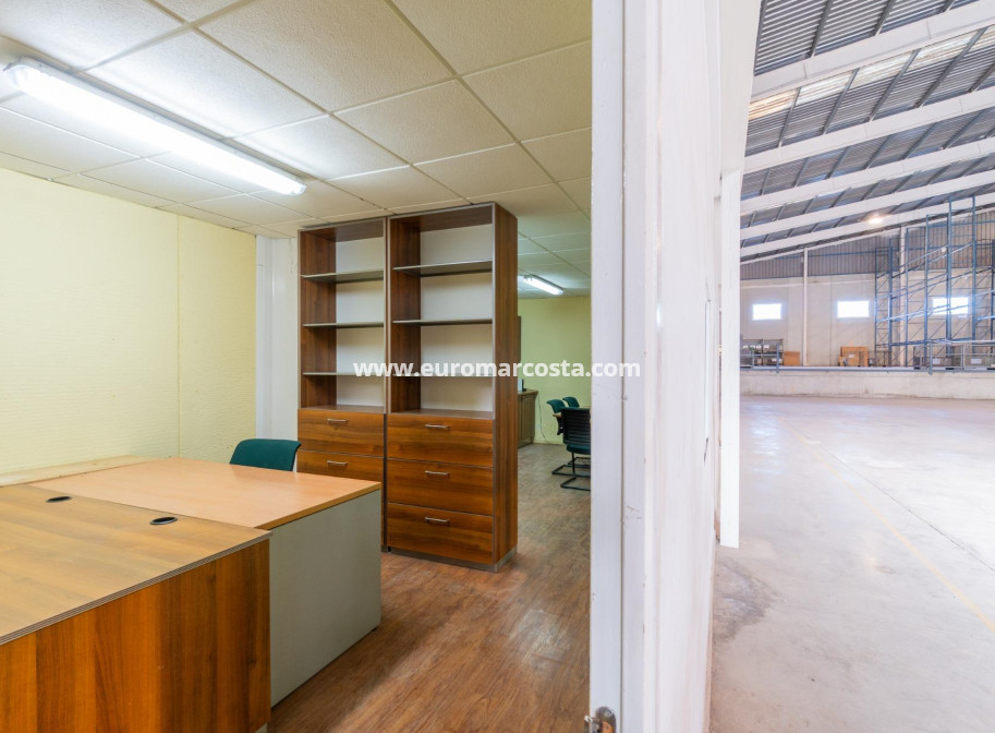 Long time Rental - Industrial unit - Pilar de la Horadada