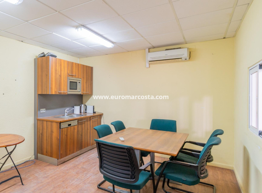 Long time Rental - Industrial unit - Pilar de la Horadada