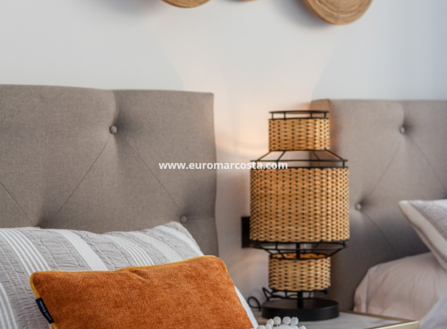 New Build - Bungalow - Torrevieja - TORREVIEJA