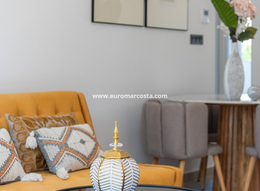 New Build - Bungalow - Torrevieja - TORREVIEJA