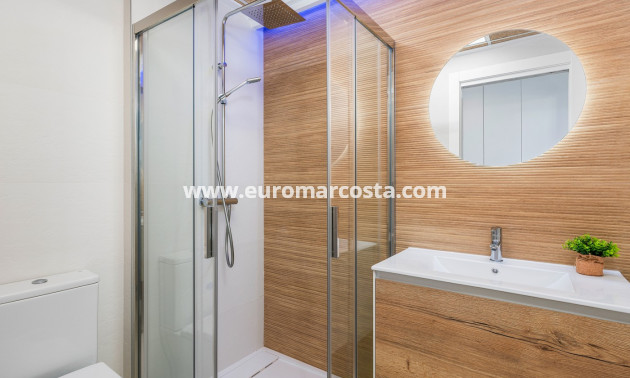 New Build - Bungalow - Torrevieja - TORREVIEJA