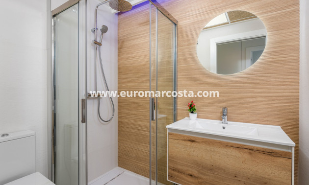 New Build - Bungalow - Torrevieja - TORREVIEJA