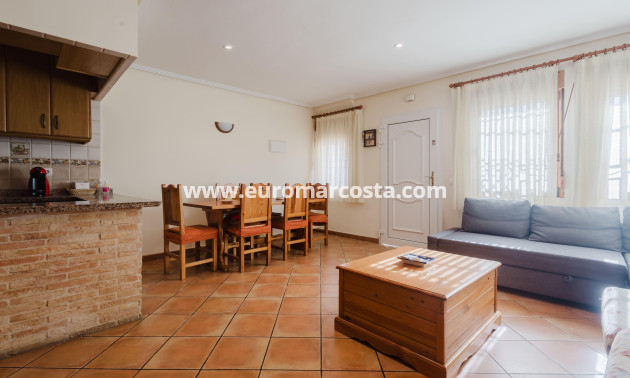 Venta - Apartamento / piso - Torrevieja - TORREVIEJA