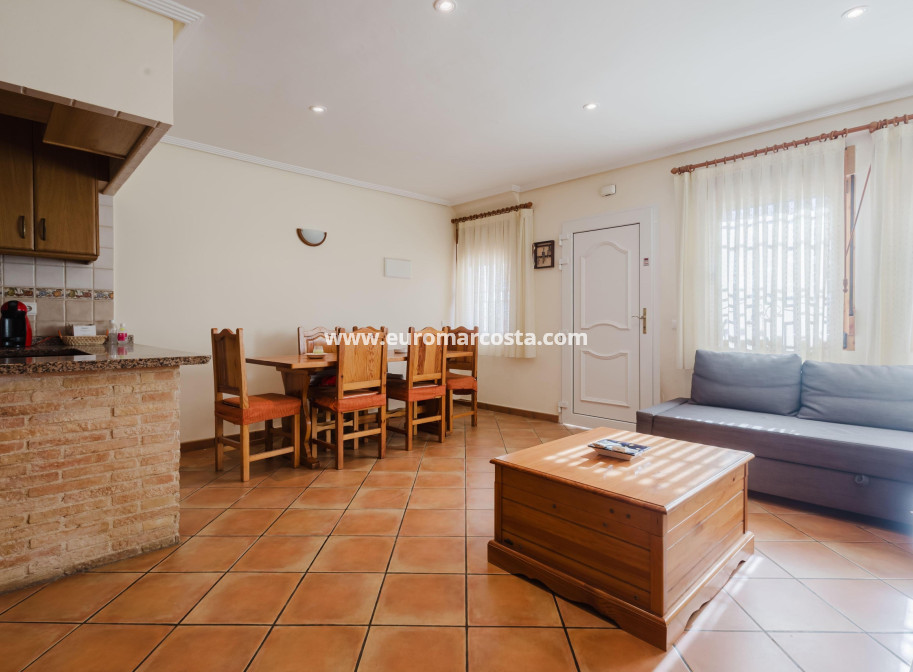 Venta - Apartamento / piso - Torrevieja - TORREVIEJA