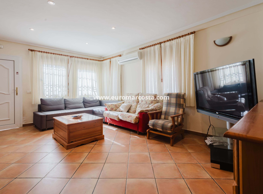 Venta - Apartamento / piso - Torrevieja - TORREVIEJA