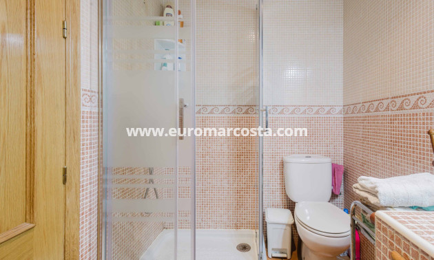 Venta - Apartamento / piso - Torrevieja - TORREVIEJA