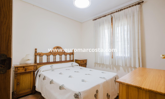 Venta - Apartamento / piso - Torrevieja - TORREVIEJA
