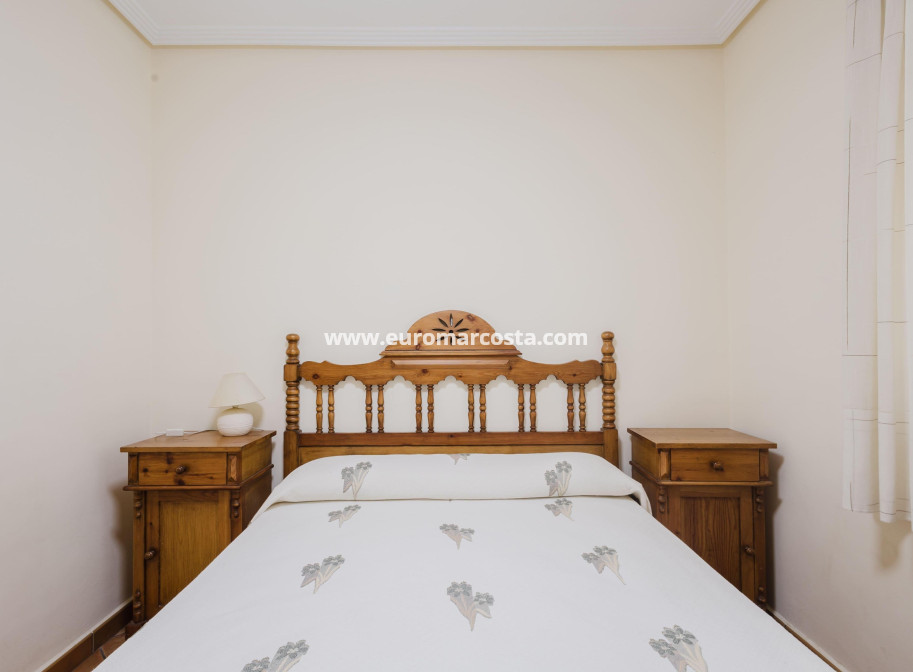 Venta - Apartamento / piso - Torrevieja - TORREVIEJA