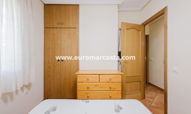 Venta - Apartamento / piso - Torrevieja - TORREVIEJA