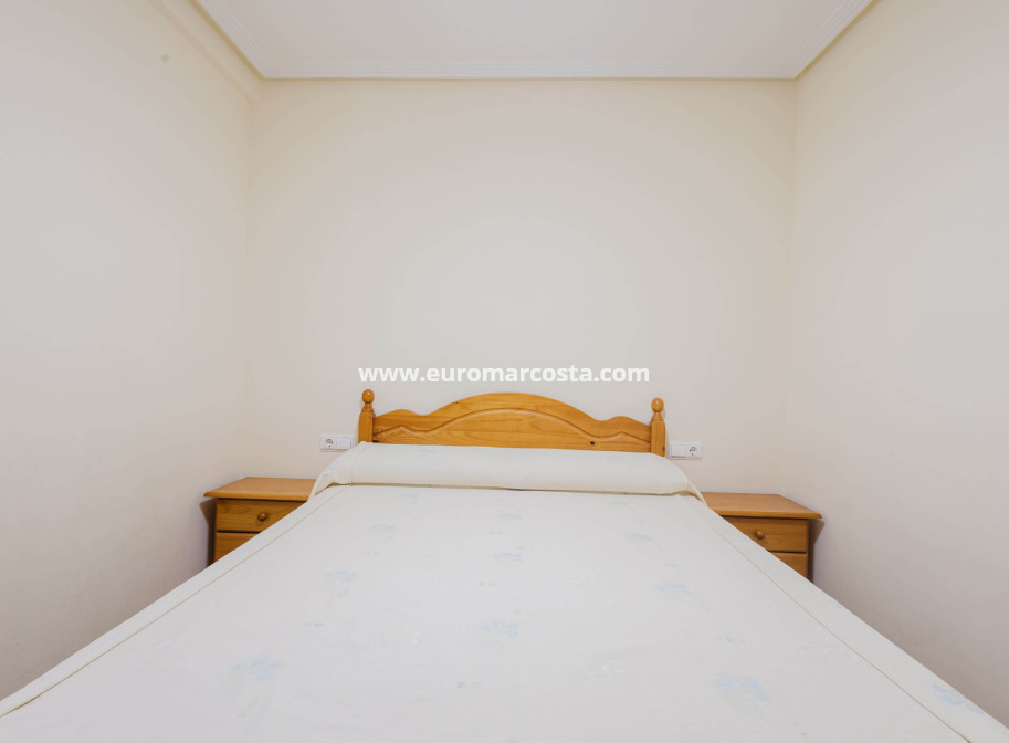 Venta - Apartamento / piso - Torrevieja - TORREVIEJA