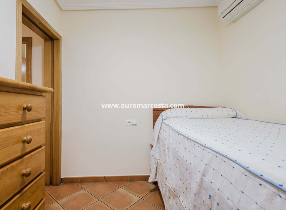Venta - Apartamento / piso - Torrevieja - TORREVIEJA