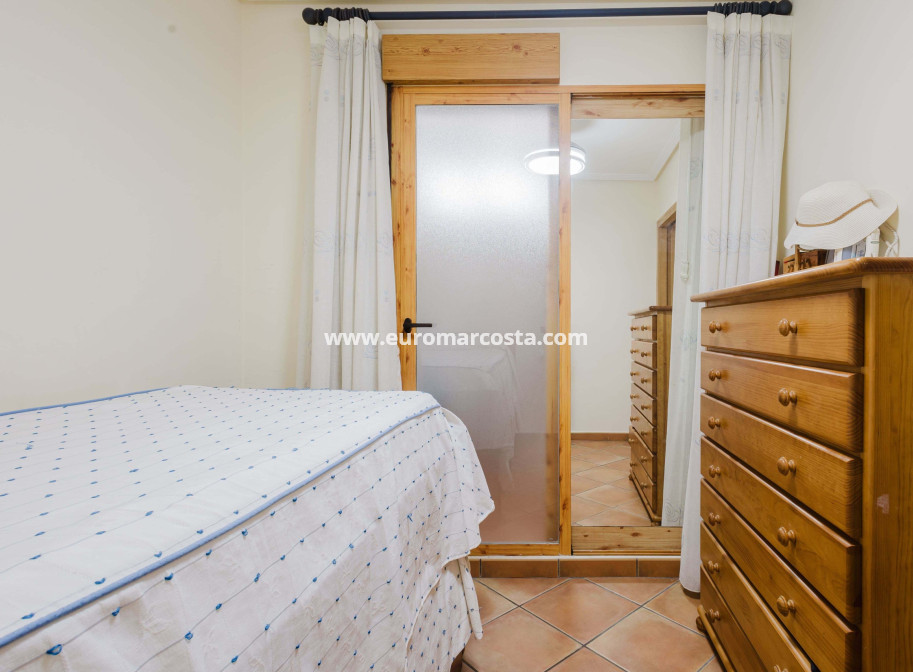 Venta - Apartamento / piso - Torrevieja - TORREVIEJA