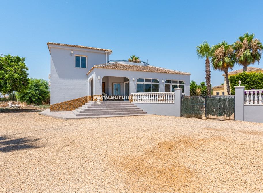 Sale - Country house - Catral