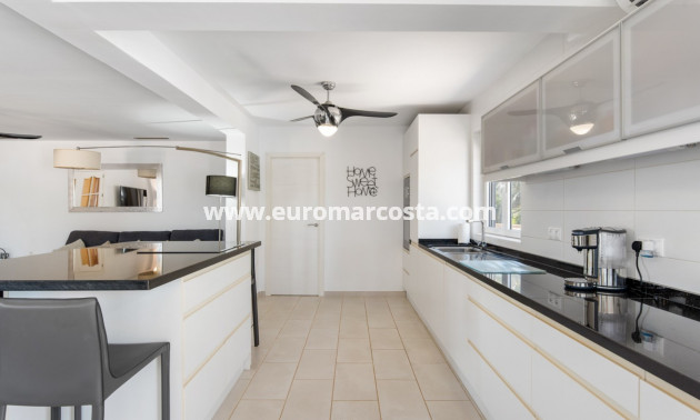 Sale - Country house - Catral