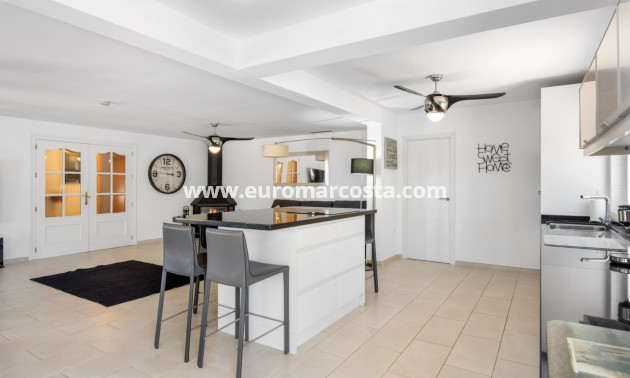 Sale - Country house - Catral