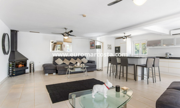 Sale - Country house - Catral