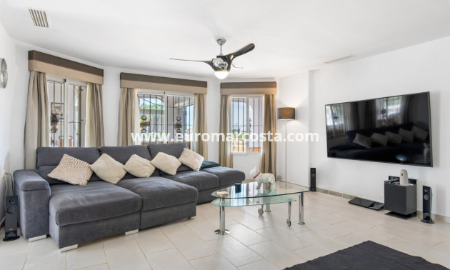 Sale - Country house - Catral