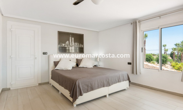 Sale - Country house - Catral