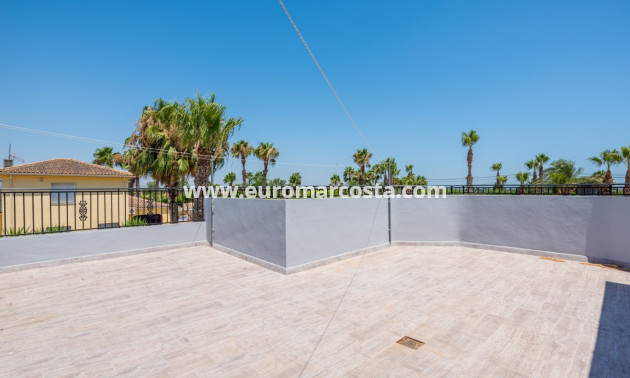 Sale - Country house - Catral