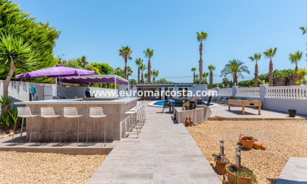 Sale - Country house - Catral