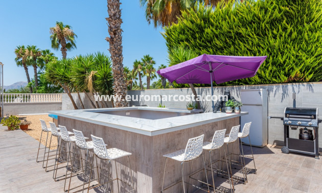 Sale - Country house - Catral