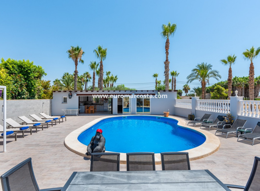 Sale - Country house - Catral