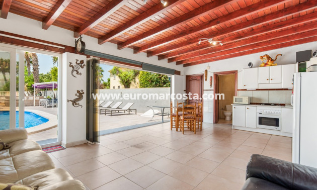 Sale - Country house - Catral