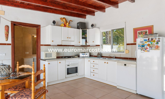 Sale - Country house - Catral