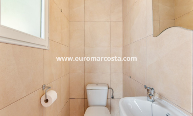 Sale - Country house - Catral