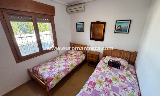 Venta - Villa / Detached - Ciudad Quesada