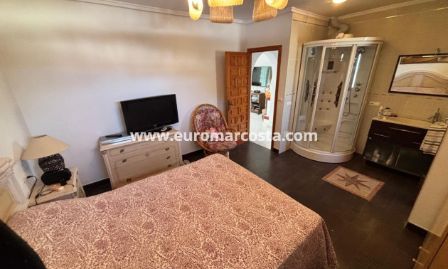 Venta - Villa / Detached - Ciudad Quesada