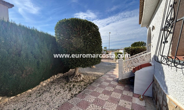 Venta - Villa / Detached - Ciudad Quesada
