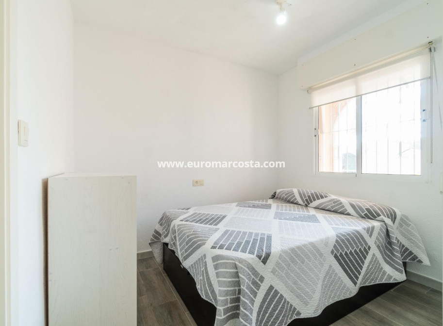 Venta - Bungalow - Torrevieja - TORREVIEJA