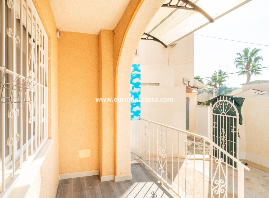 Venta - Bungalow - Torrevieja - TORREVIEJA